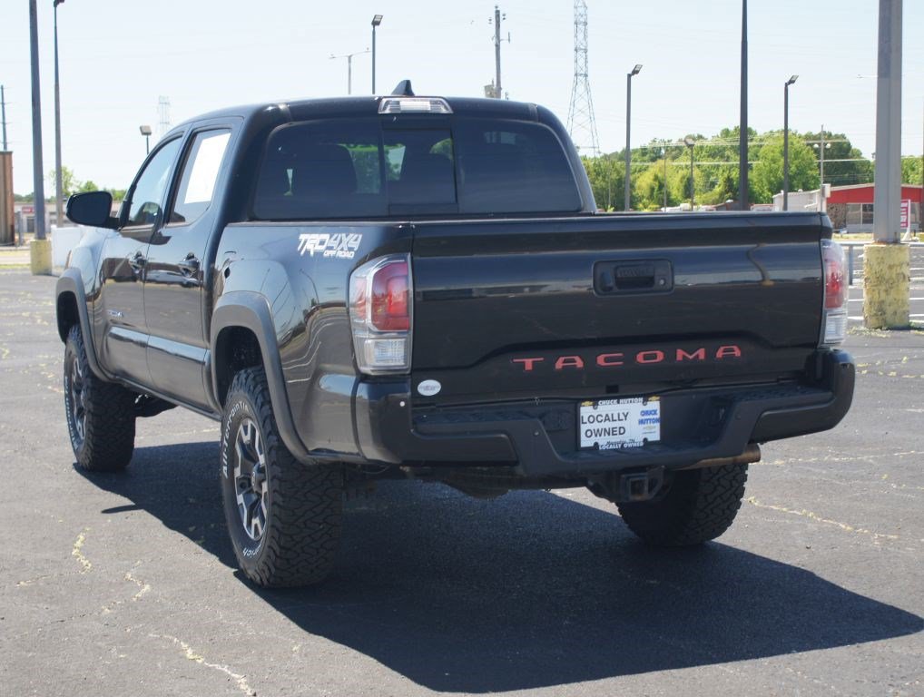 Used 2020 Toyota Tacoma TRD Off-Road w/ Technology Package AWD/4WD image 14