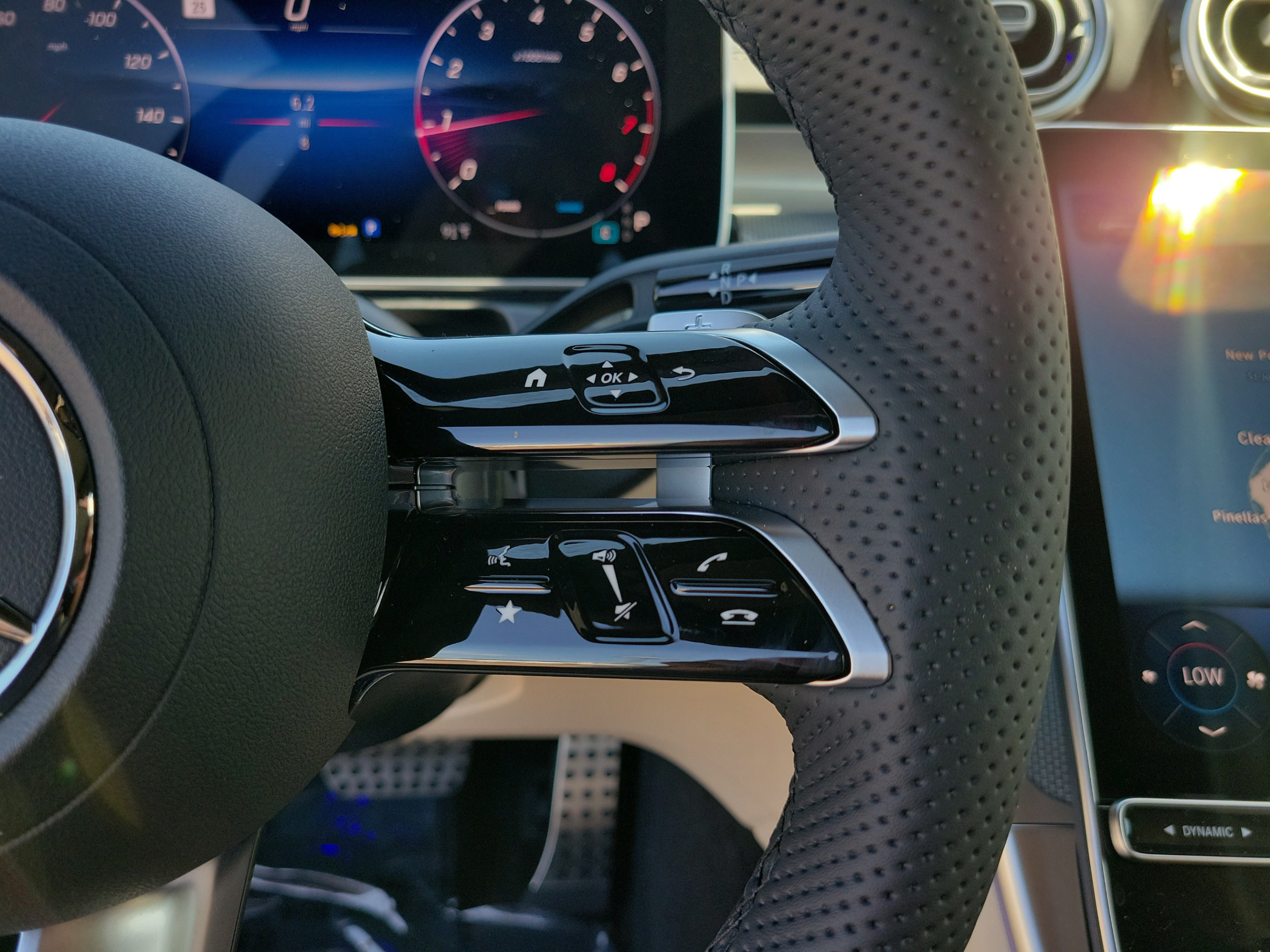 New 2026 Mercedes-Benz CLE 300 4MATIC Coupe image 17