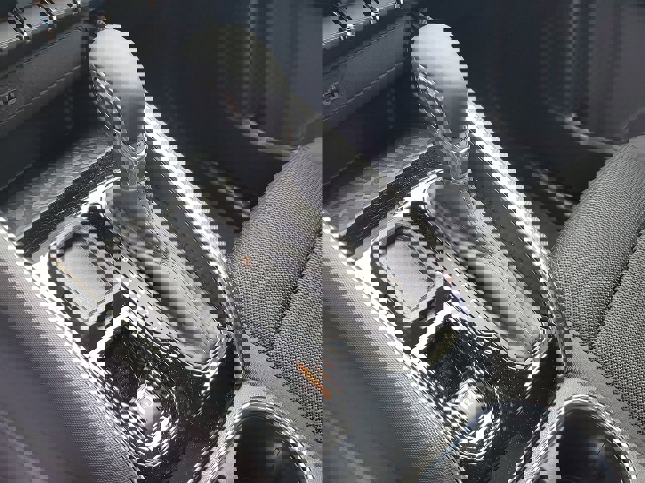 New 2024 GMC Canyon Elevation w/ Convenience Package image 52