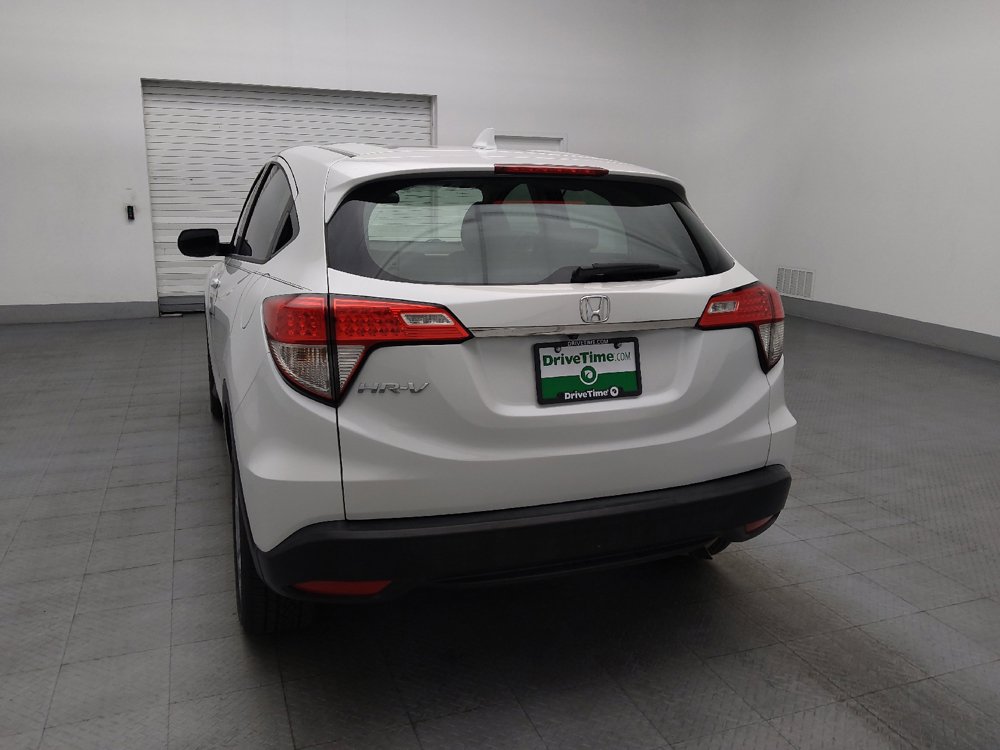Used 2021 Honda HR-V LX image 6