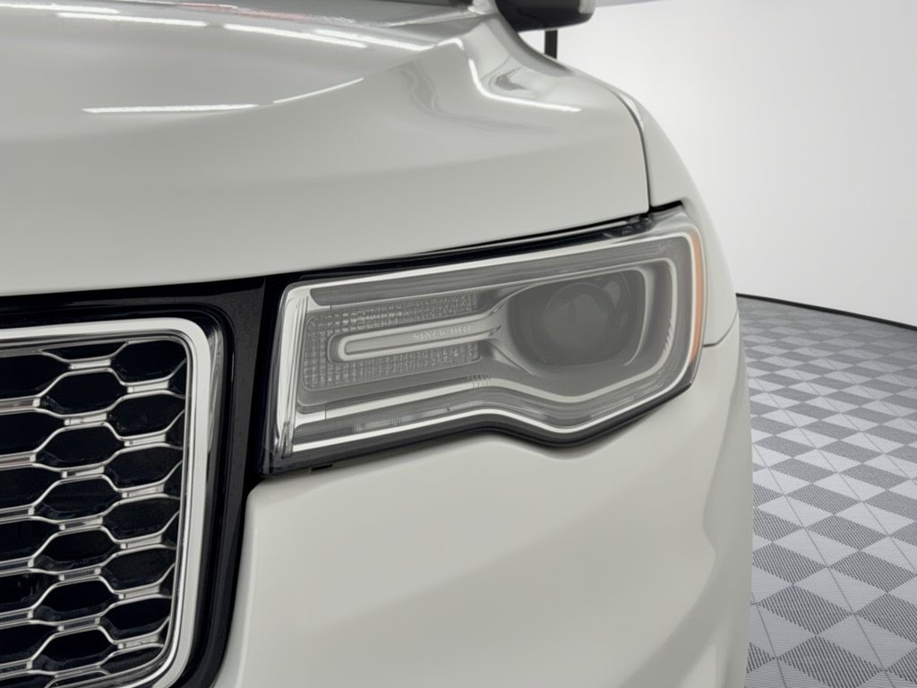 Used 2018 Jeep Grand Cherokee Overland w/ Trailer Tow Group IV RWD image 12