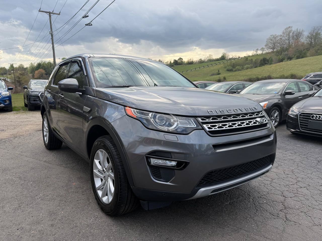 Used 2016 Land Rover Discovery Sport HSE AWD/4WD image 7