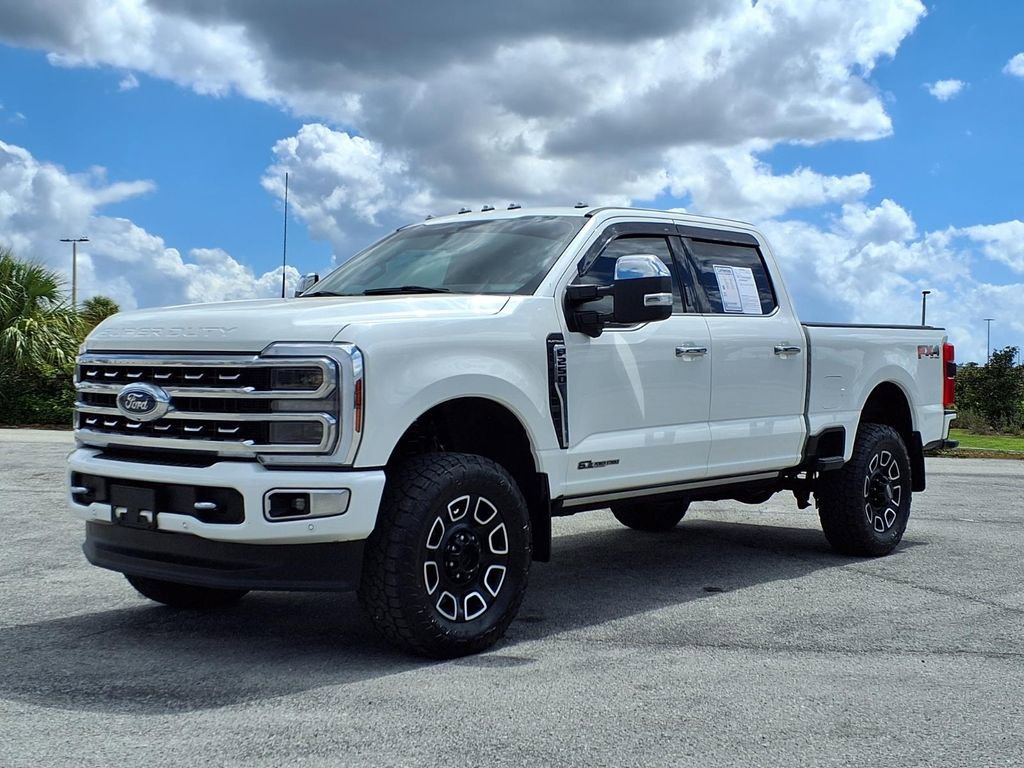 Used 2024 Ford F250 Platinum image 3