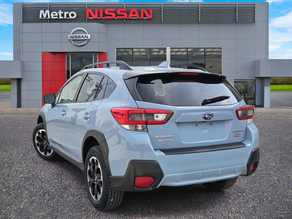 Used 2021 Subaru Crosstrek 2.0i Premium w/ Moonroof Package image 4