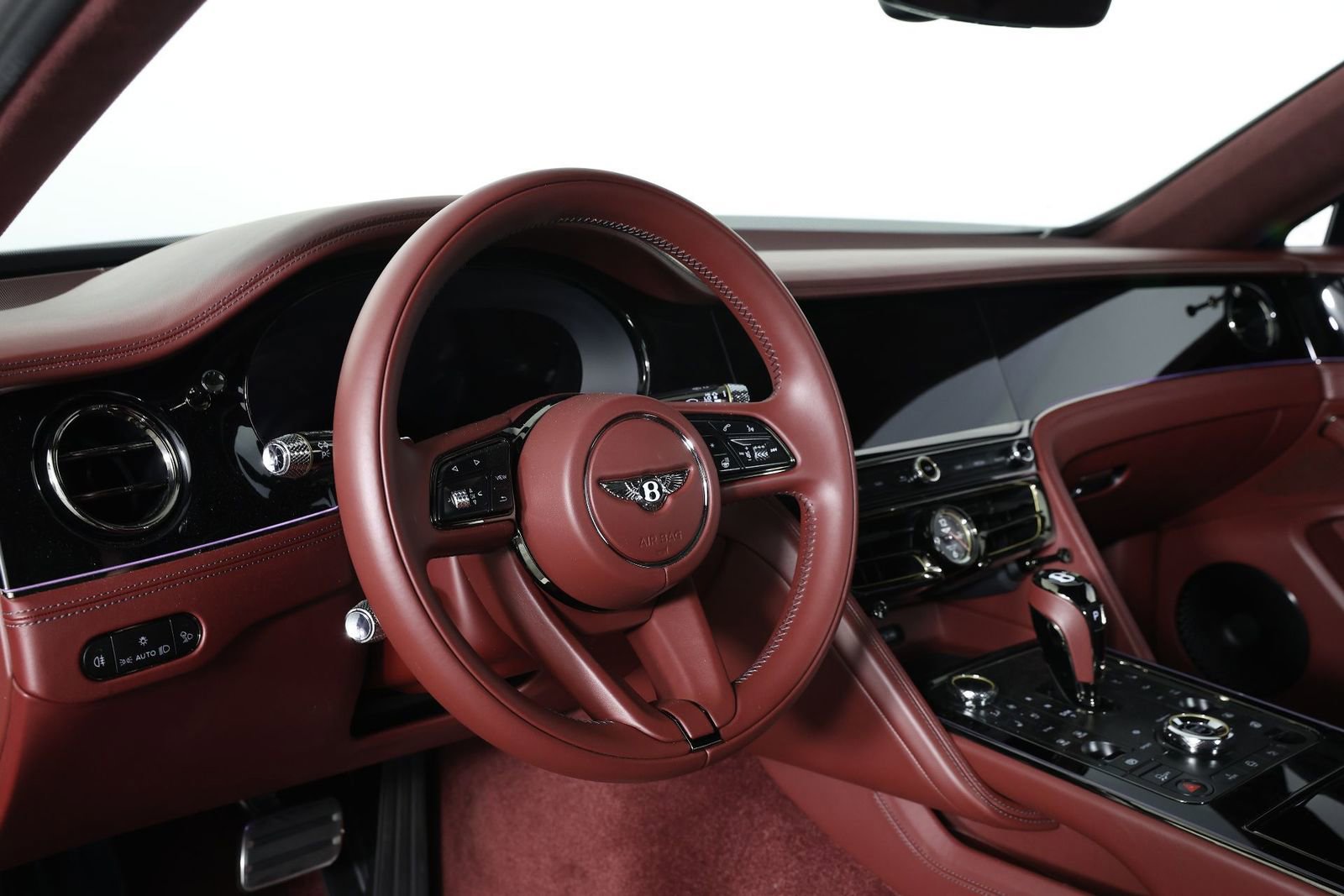 New 2025 Bentley Flying Spur Plug-In Hybrid image 19