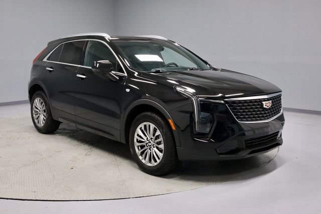 Used 2025 Cadillac XT4 Premium Luxury w/ Cold Weather Package image 1