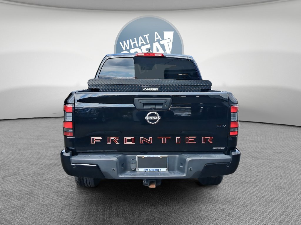 Used 2023 Nissan Frontier SV w/ Midnight Edition Package RWD image 5