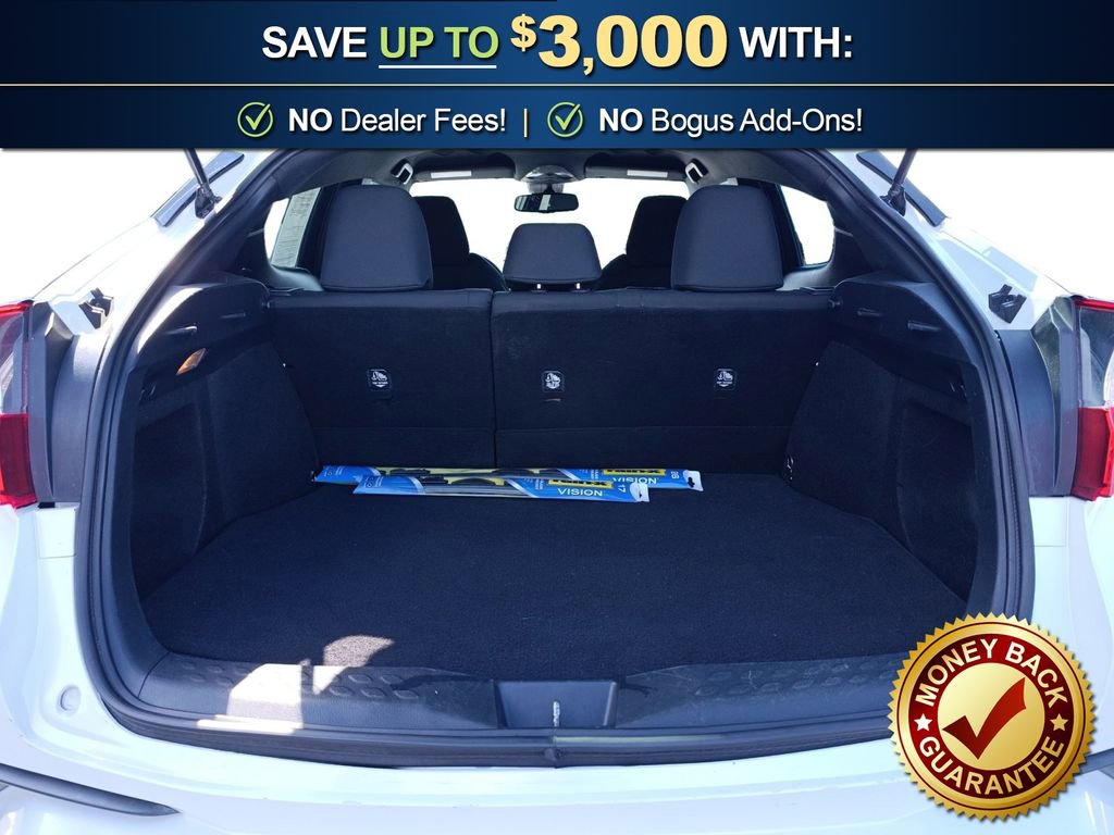 Used 2019 Toyota C-HR LE image 23