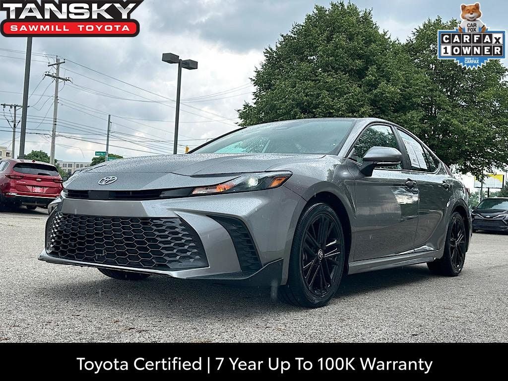 Certified 2026 Toyota Camry SE FWD image 1