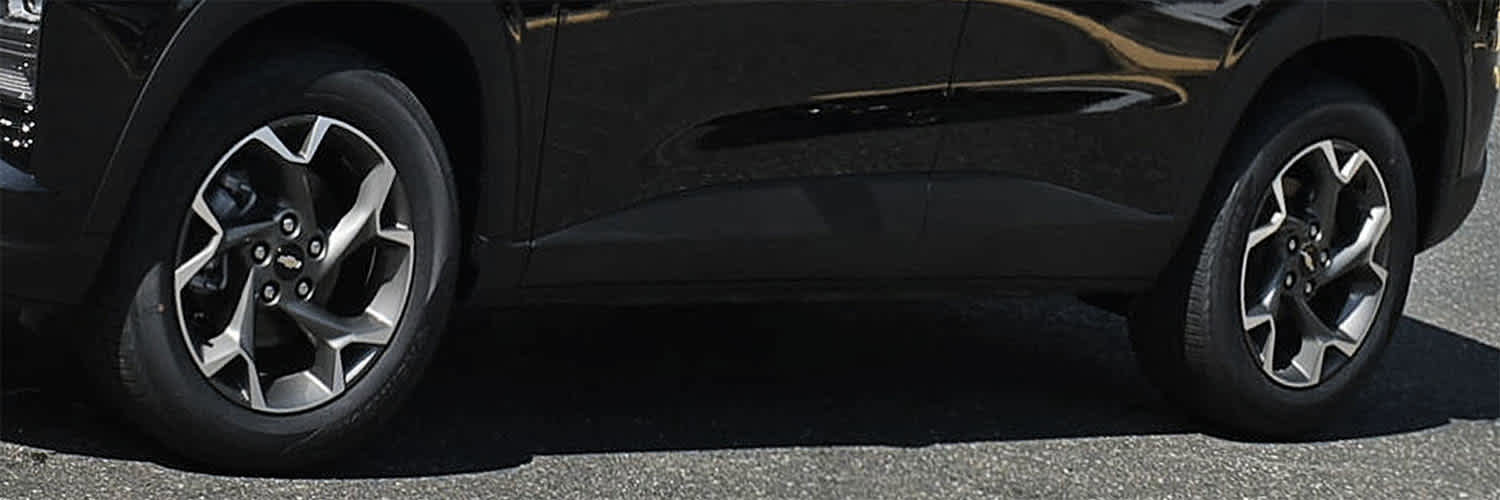 New 2026 Chevrolet Trax LT w/ Sunroof Package FWD image 26