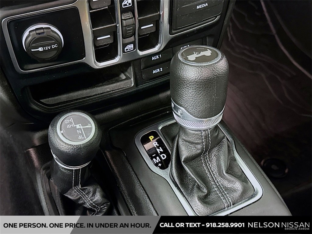 Used 2024 Jeep Wrangler Sport S image 16