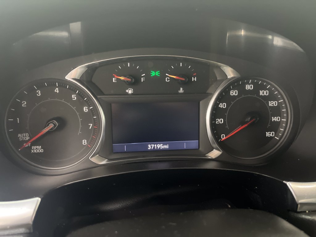 Used 2023 Chevrolet Traverse LT FWD image 17