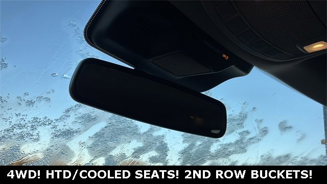 Used 2024 Ford Expedition XLT image 25