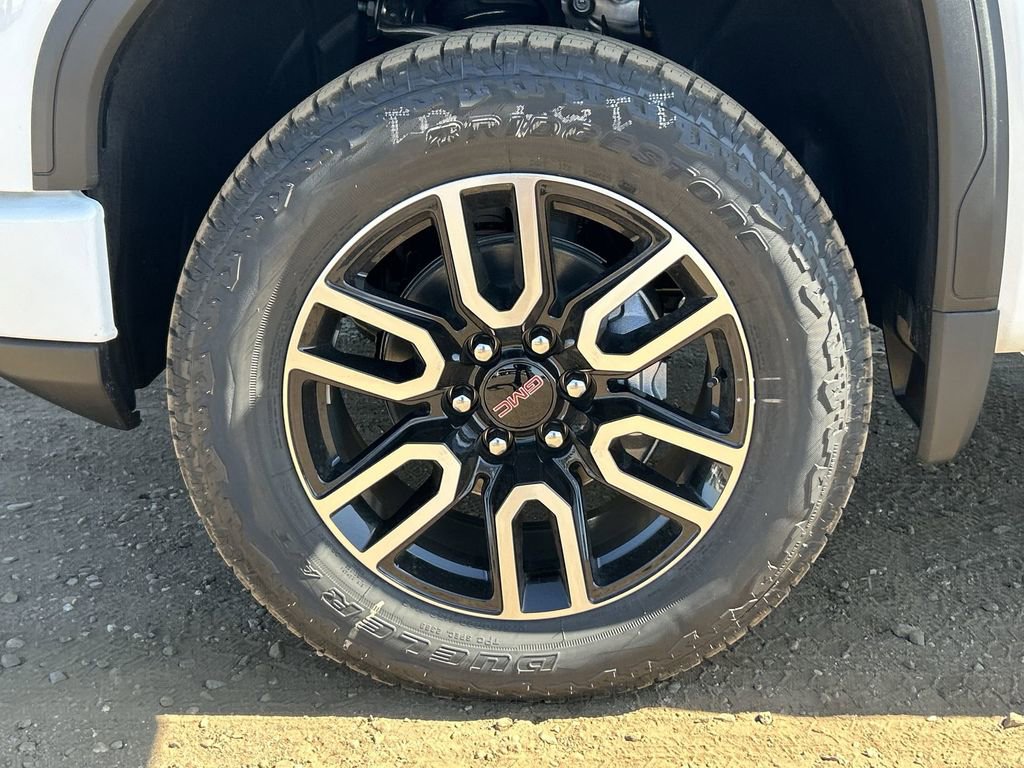 New 2026 GMC Sierra 1500 AT4 AWD/4WD image 32