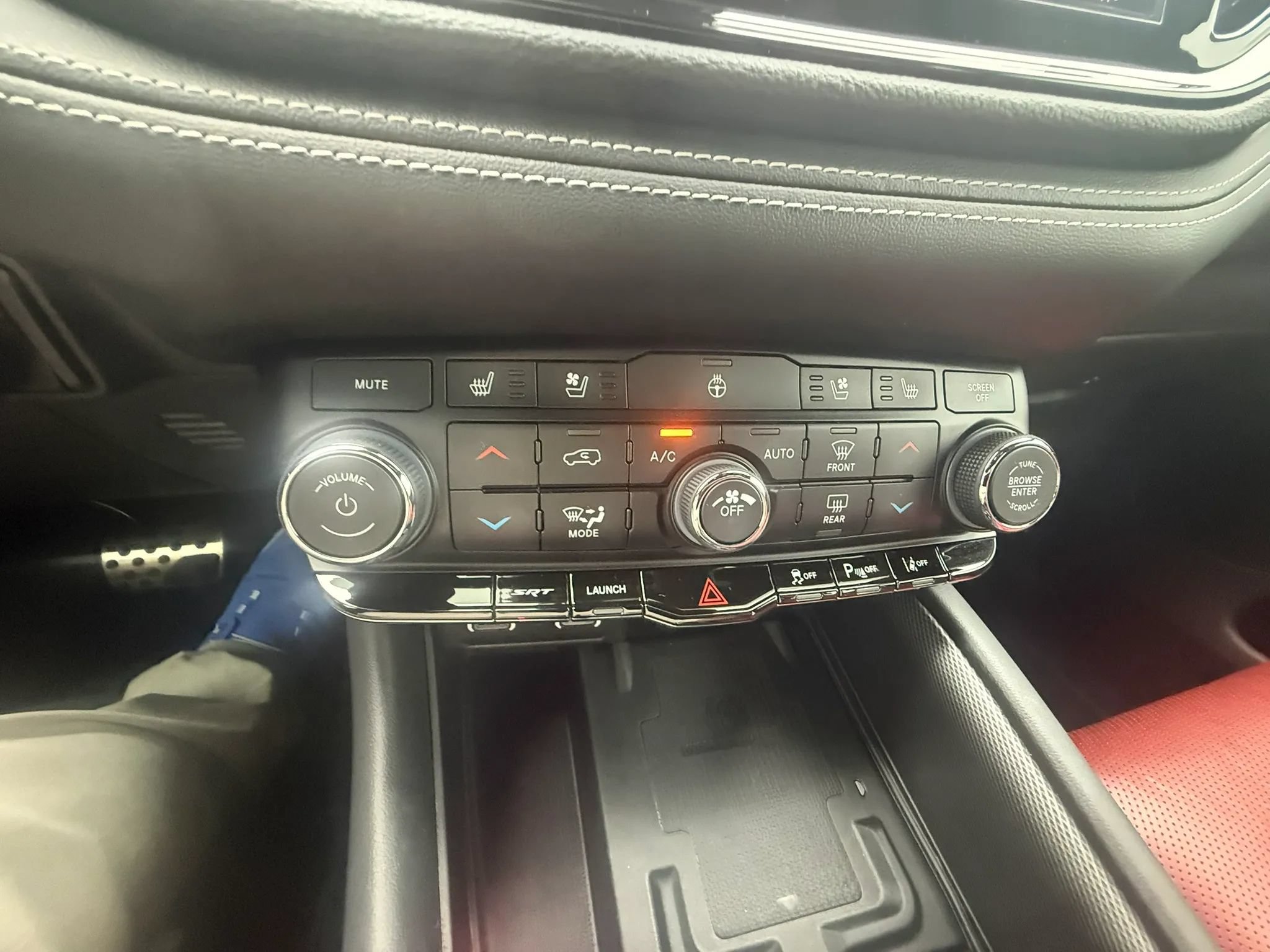 Used 2024 Dodge Durango SRT Hellcat AWD/4WD image 11