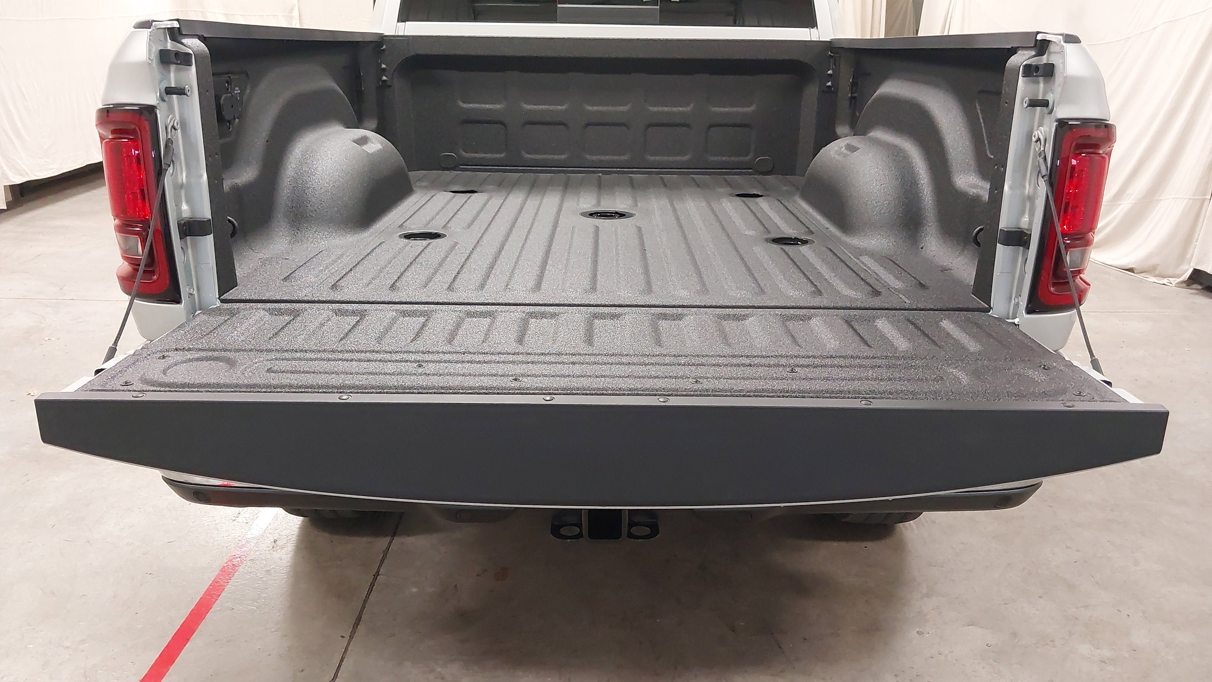 New 2026 RAM 2500 Tradesman AWD/4WD image 27