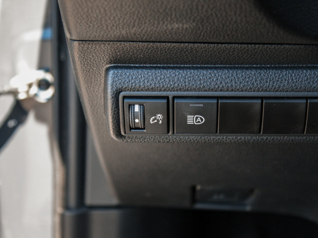 Used 2024 Toyota Corolla LE FWD image 10