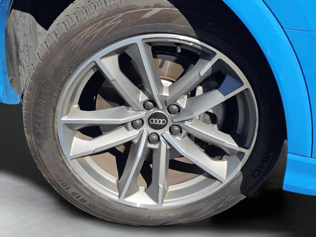 Used 2022 Audi Q3 2.0T Premium Plus w/ Premium Plus Package AWD/4WD image 18