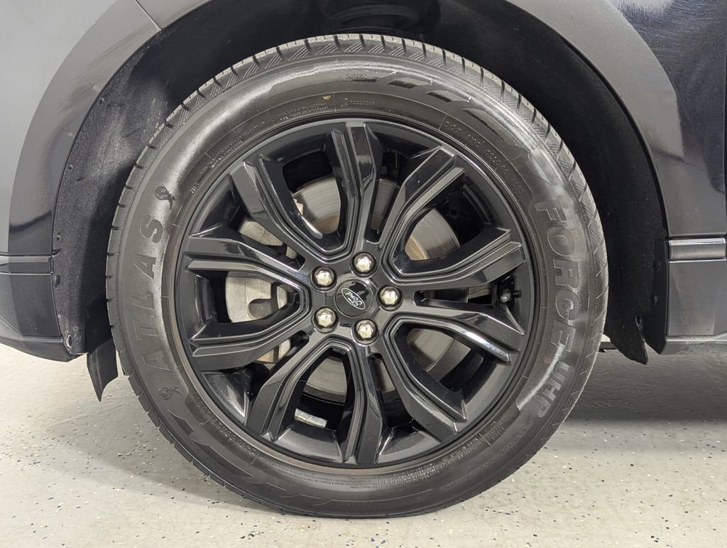 Used 2022 Ford Edge SE w/ Black Appearance Package AWD/4WD image 11