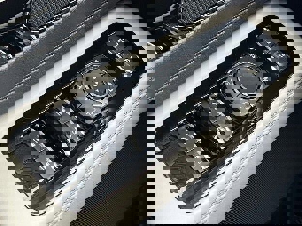 New 2026 Lincoln Aviator AWD image 37