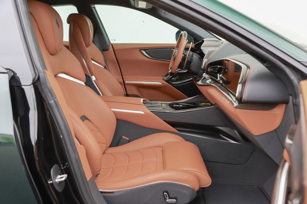 Certified 2025 Ferrari Purosangue image 56