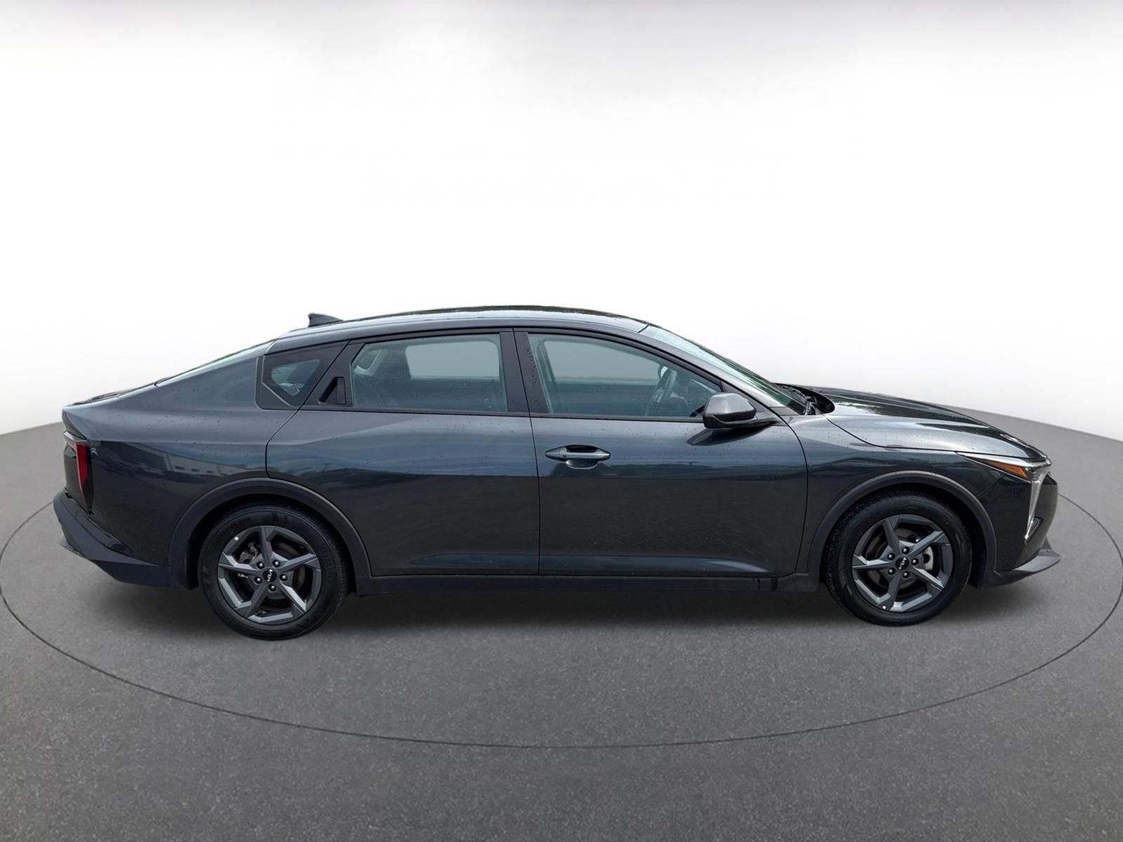 Used 2025 Kia K4 FWD image 15