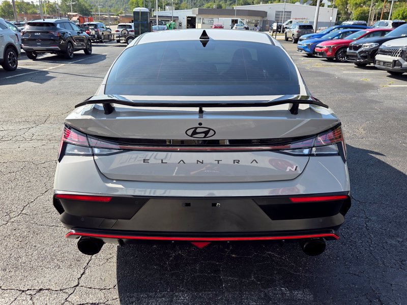 Used 2025 Hyundai Elantra N FWD image 6