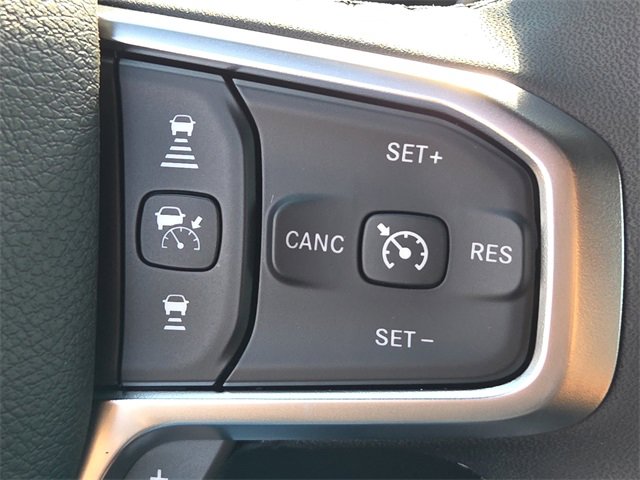 New 2026 RAM 1500 4x4 Crew Cab image 25