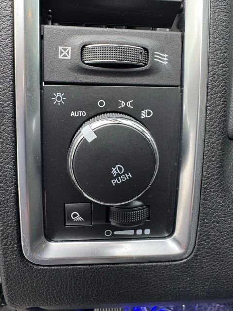 Used 2020 RAM 1500 Classic Warlock image 12