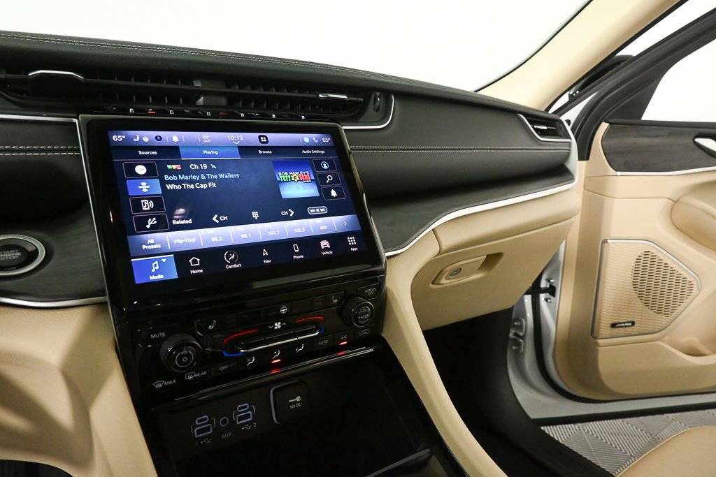 Used 2021 Jeep Grand Cherokee L Limited image 13