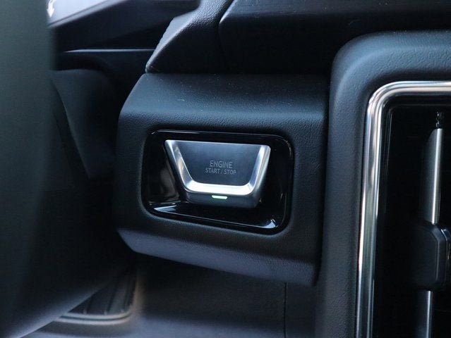 New 2026 GMC Yukon XL Denali w/ Sun & Power Step Package AWD/4WD image 39