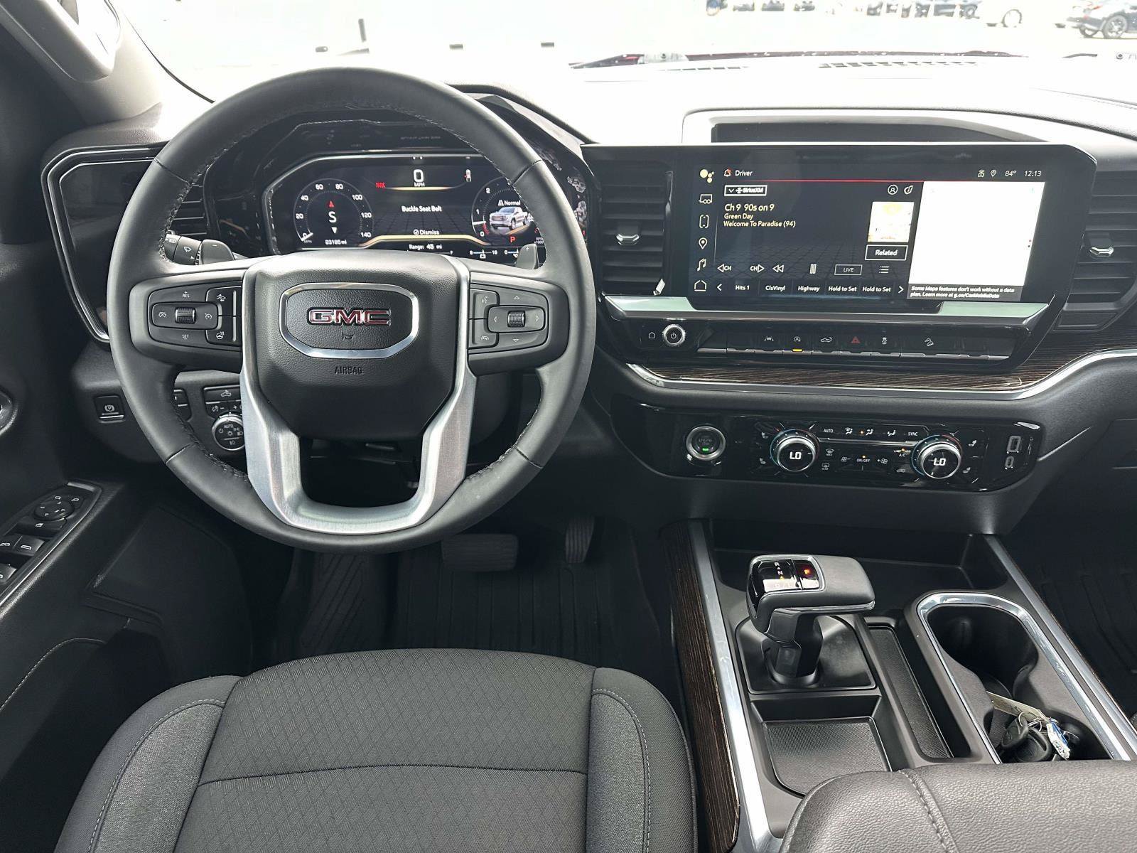 Used 2024 GMC Sierra 1500 Elevation w/ X31 Off-Road Package AWD/4WD image 10