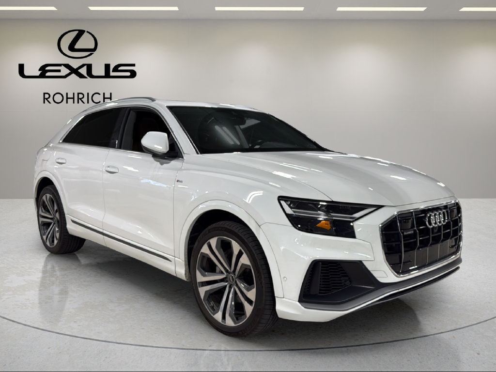 Used 2022 Audi Q8 Premium Plus AWD/4WD image 4