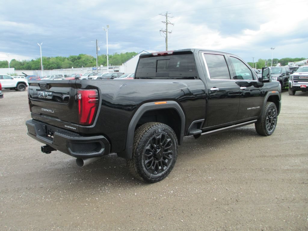 New 2026 GMC Sierra 2500 Denali Ultimate AWD/4WD image 5