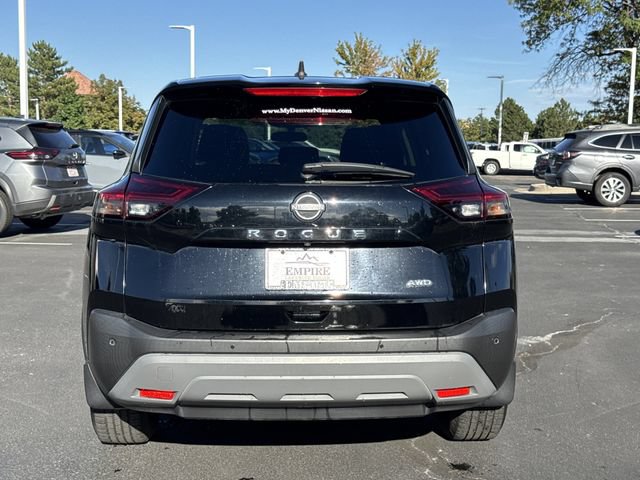Used 2023 Nissan Rogue S AWD/4WD image 19
