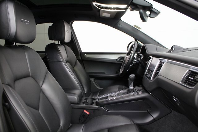 Used 2018 Porsche Macan GTS image 10