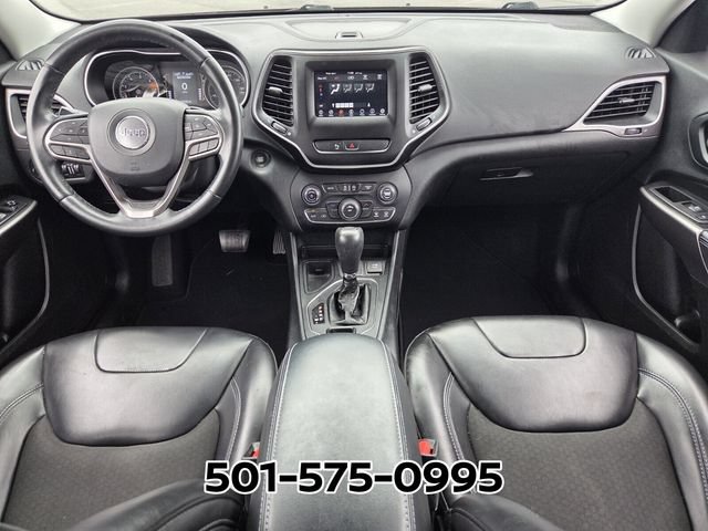 Used 2019 Jeep Cherokee Latitude Plus FWD image 12