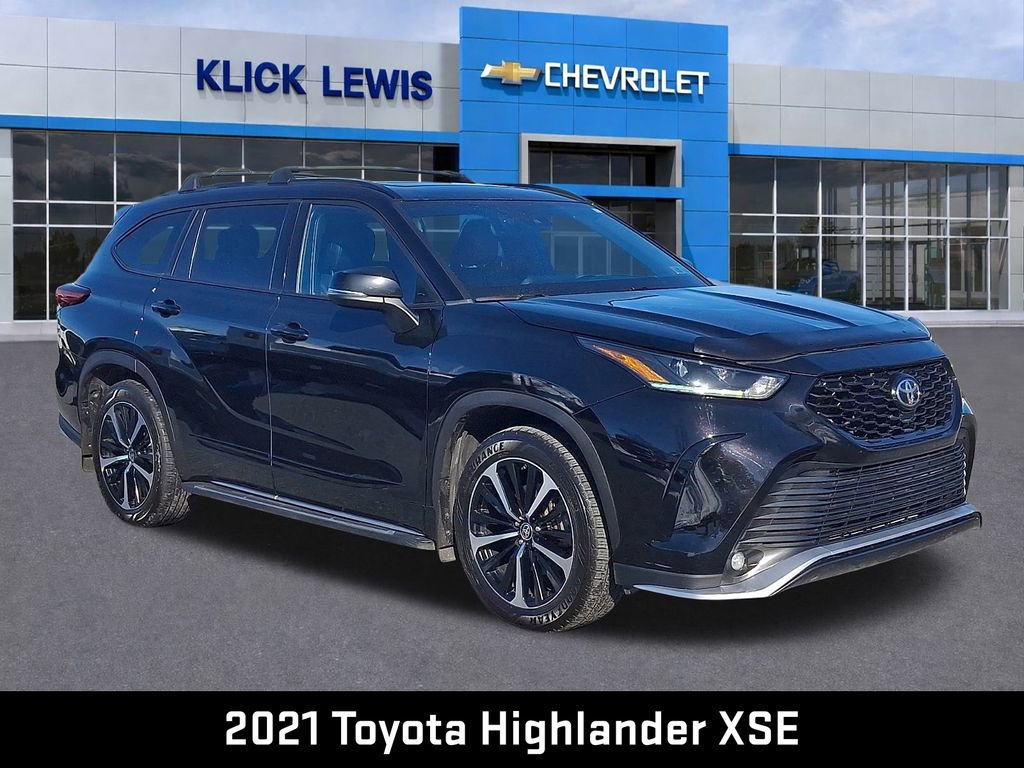 Used 2021 Toyota Highlander XSE image 1