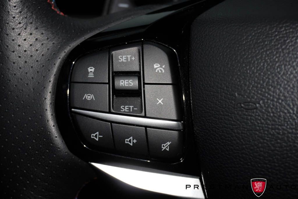 Used 2024 Ford Explorer ST w/ Equipment Group 401A AWD/4WD image 35