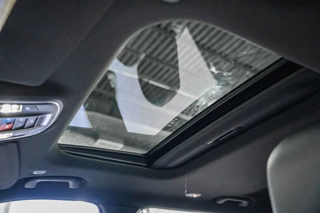 New 2025 Jeep Grand Cherokee L Altitude image 28