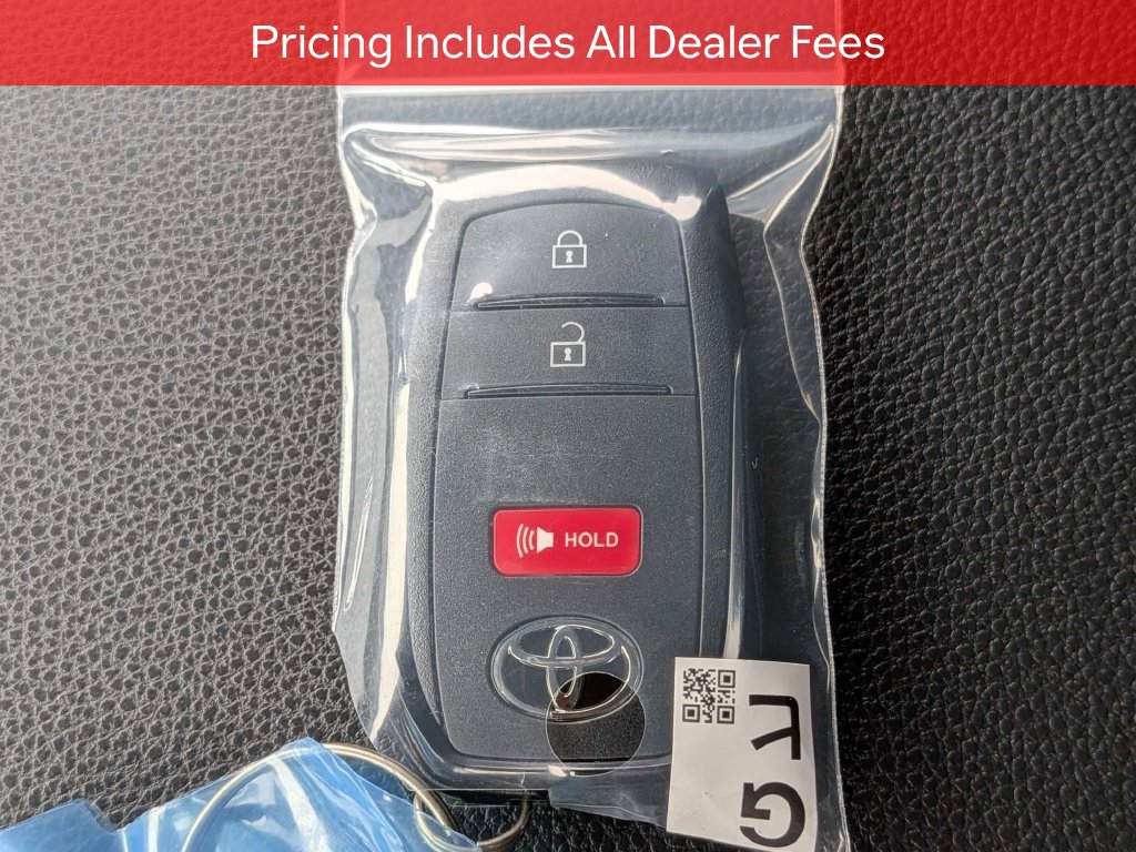 New 2026 Toyota 4Runner SR5 AWD/4WD image 30