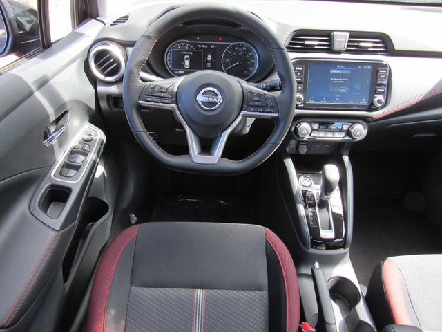 New 2025 Nissan Versa SR w/ Trunk Package FWD image 16