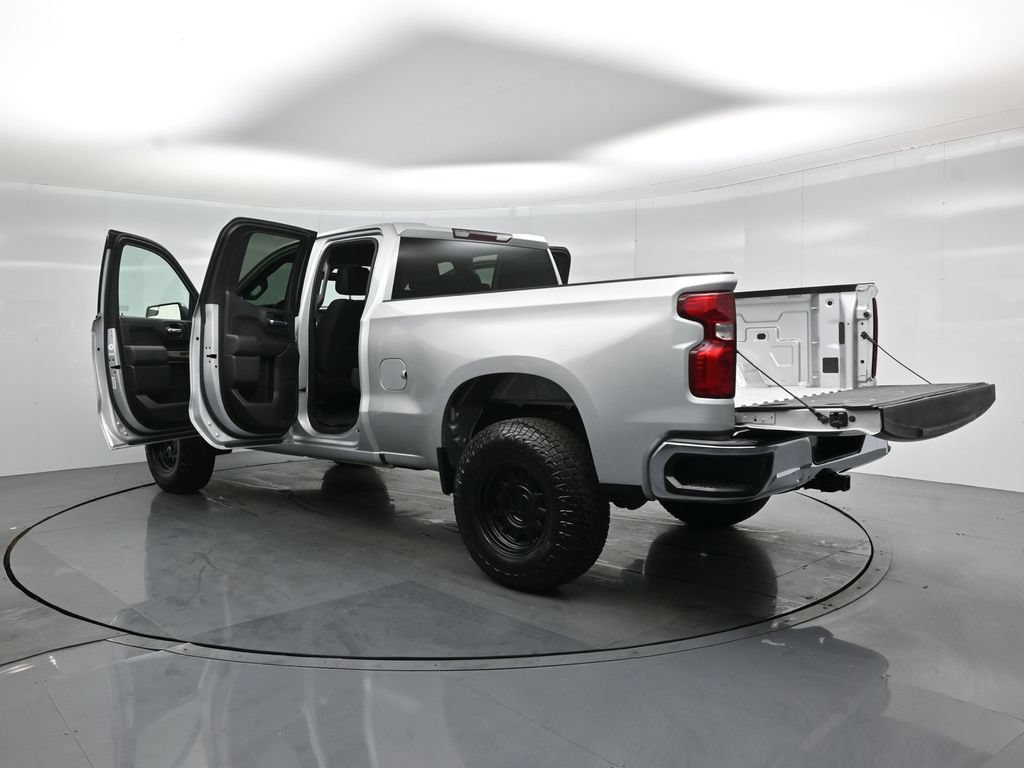 Used 2020 Chevrolet Silverado 1500 LT w/ Trailering Package AWD/4WD image 27
