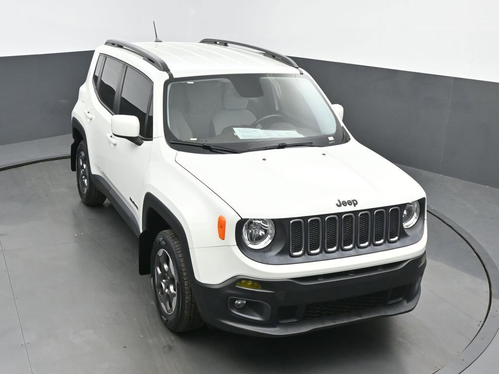Used 2015 Jeep Renegade Latitude AWD/4WD image 43