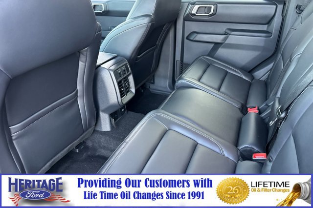 New 2026 Ford Bronco Outer Banks w/ Sasquatch Package image 12