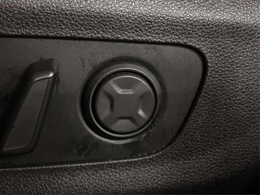 Certified 2024 Kia Carnival SX Prestige image 23