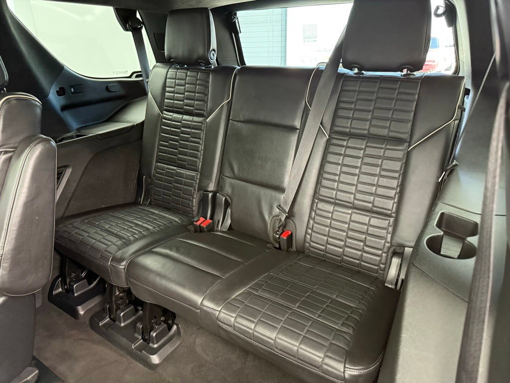 Used 2023 Cadillac Escalade Sport Platinum w/ Heavy-Duty Trailer Package AWD/4WD image 65