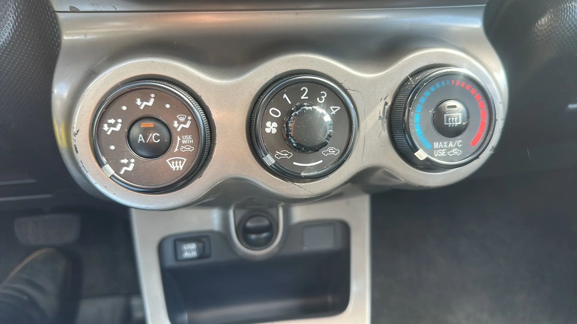 Used 2011 Scion xD FWD image 16