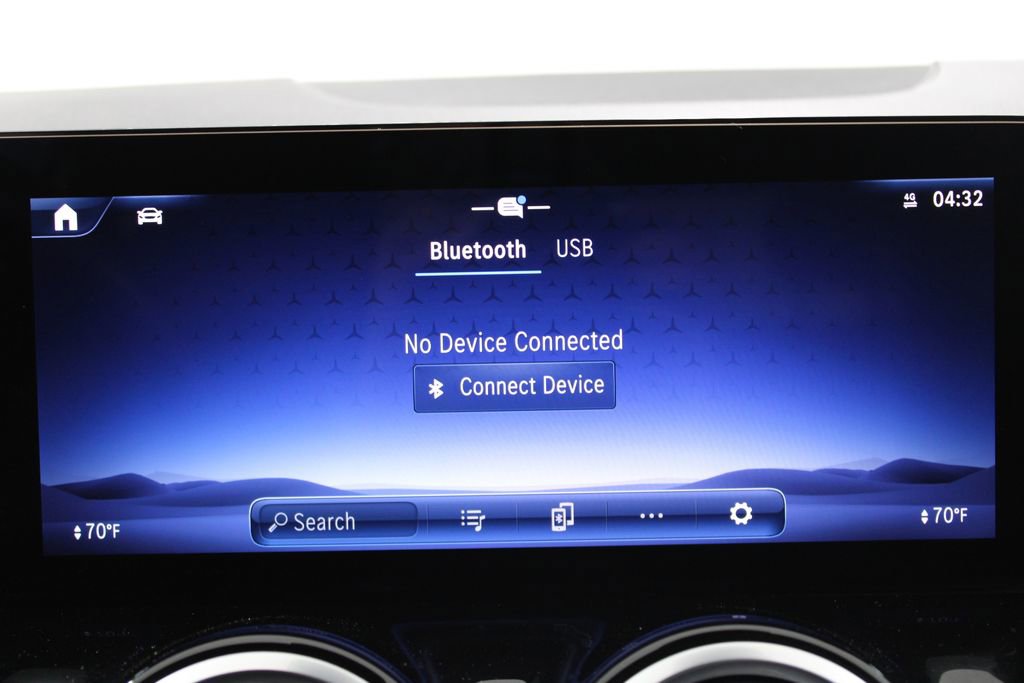 Used 2025 Mercedes-Benz GLA 250 image 30