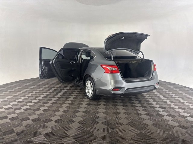 Used 2016 Nissan Sentra SV w/ Style Package image 16